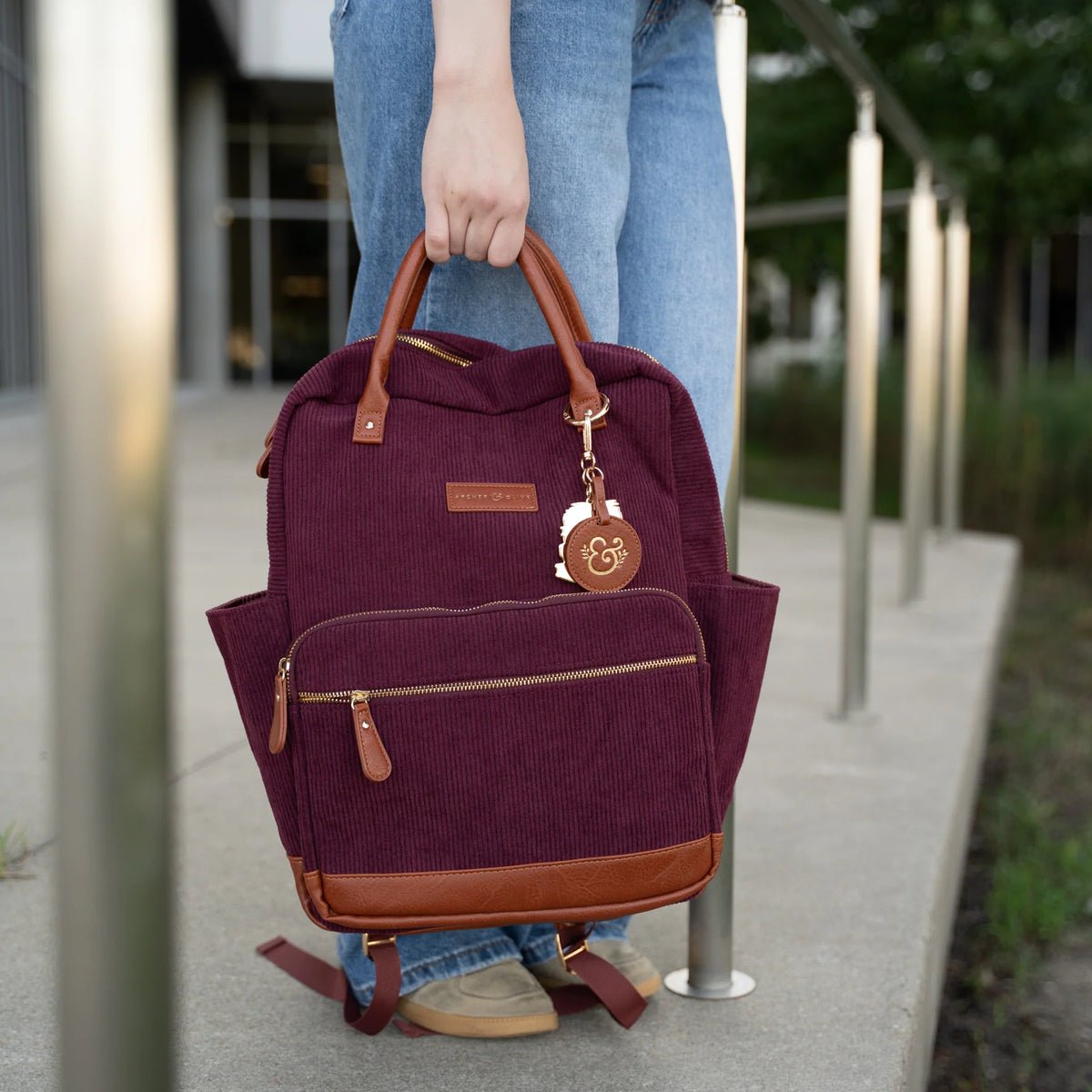 Bolso Quiet Corners Color Vino