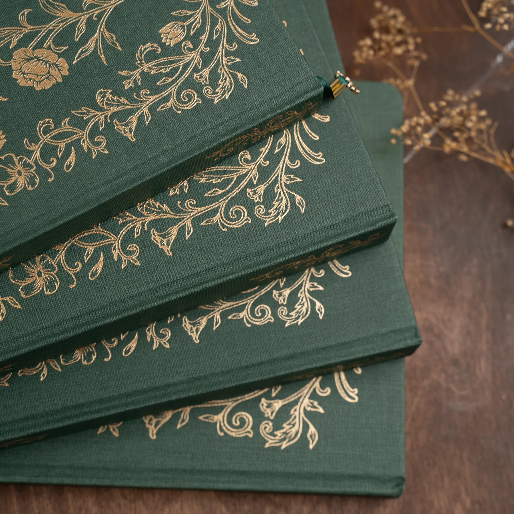 Cuaderno Antique Floral Verde Archer & Olive A5