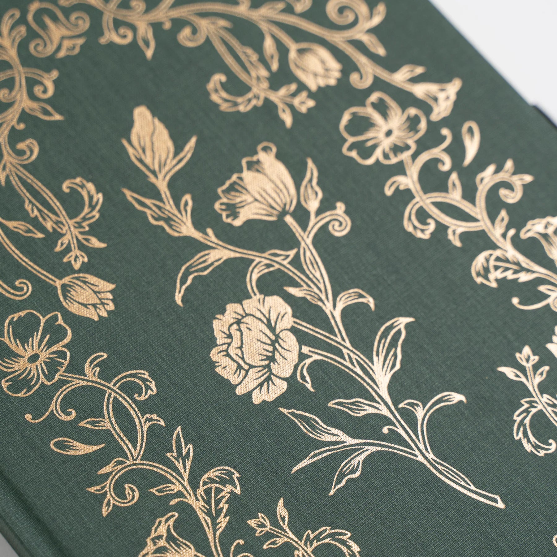 Cuaderno Antique Floral Verde Archer & Olive A5