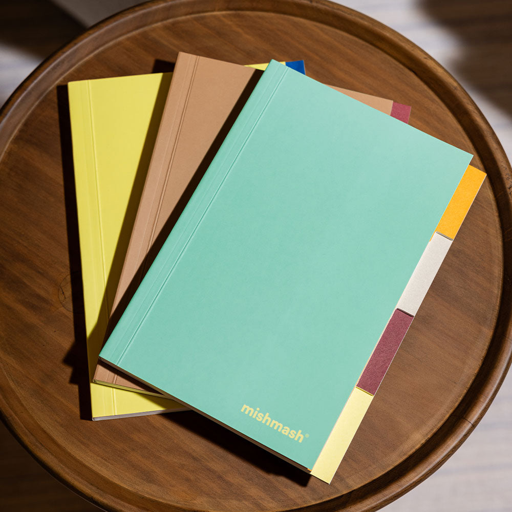 Cuaderno Tabbed Hojas Punteadas